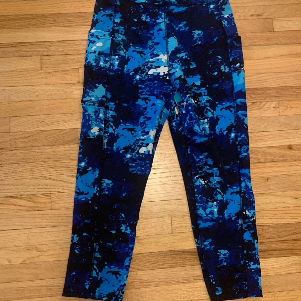 Pop fit high waisted Crop legging W/ pockets